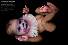 Load image into Gallery viewer, BLANK vinyl kit Mayven by Viviane Aleluia (includes: vinyl head, full limbs, non gender belly plate & fabric body)