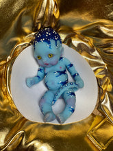 Load image into Gallery viewer, AVAILABLE full body silicone mini doll Laney (avatar inspired)