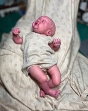 Load image into Gallery viewer, AVAILABLE Vinyl reborn Americus SOLD OUT LIMITED EDITION(sculpted by Laura Lee Eagles, brought to life by Nadine Dolotova)