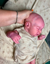 Load image into Gallery viewer, AVAILABLE Vinyl reborn Americus SOLD OUT LIMITED EDITION(sculpted by Laura Lee Eagles, brought to life by Nadine Dolotova)