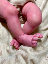 Load image into Gallery viewer, AVAILABLE Vinyl reborn Americus SOLD OUT LIMITED EDITION(sculpted by Laura Lee Eagles, brought to life by Nadine Dolotova)