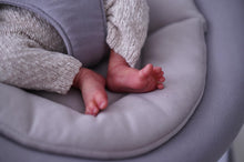 Load image into Gallery viewer, BLANK vinyl kit Mayven by Viviane Aleluia (includes: vinyl head, full limbs, non gender belly plate & fabric body)