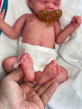 Load image into Gallery viewer, CUSTOM full body silicone girl  Opal in soft blend BALD