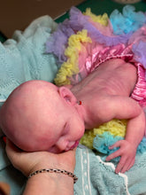 Load image into Gallery viewer, CUSTOM full body silicone kit Isabella sleeping in soft blend with hair
