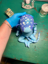 Load image into Gallery viewer, Custom full body silicone avatar inspired baby LILA in soft blend BALD