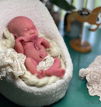 Load image into Gallery viewer, CUSTOM BOO BOO full body silicone kit Moah sleeping in SUPER soft blend