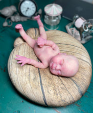 Load image into Gallery viewer, CUSTOM full body silicone baby Gracie (baby girl) in soft blend with armatures
