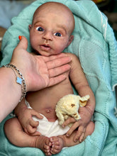 Load image into Gallery viewer, NOT AVAILABLE - PLEASE DON’T PLACE AN ORDER! Full body silicone baby boy Blu’