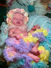 Load image into Gallery viewer, CUSTOM full body silicone kit Isabella sleeping in soft blend with hair