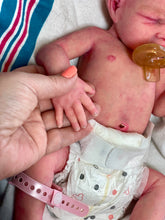 Load image into Gallery viewer, CUSTOM full body silicone girl  Opal in soft blend BALD