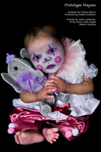 Load image into Gallery viewer, BLANK vinyl kit Mayven by Viviane Aleluia (includes: vinyl head, full limbs, non gender belly plate & fabric body)