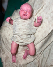 Load image into Gallery viewer, AVAILABLE Vinyl reborn Americus SOLD OUT LIMITED EDITION(sculpted by Laura Lee Eagles, brought to life by Nadine Dolotova)