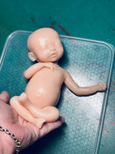 Load image into Gallery viewer, Custom Blank (unpainted) full body silicone mini kit Sallie (baby girl ) in soft blend