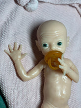 Load image into Gallery viewer, Custom Blank (unpainted) full body silicone premature baby girl kit Amelia (baby girl ) in eco 20