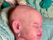 Load image into Gallery viewer, CUSTOM full body silicone kit Isabella sleeping in soft blend with hair
