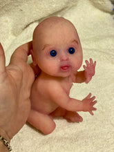 Load image into Gallery viewer, CUSTOM full body silicone baby girl Layla in super soft blend with arm armature