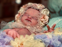 Load image into Gallery viewer, CUSTOM full body silicone kit Isabella sleeping in soft blend with hair