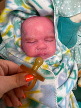 Load image into Gallery viewer, AVAILABLE silicone cuddle baby Wendy in super soft blend