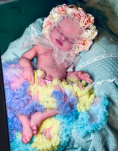 Load image into Gallery viewer, CUSTOM full body silicone kit Isabella sleeping in soft blend with hair