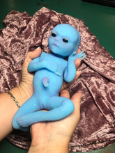 Load image into Gallery viewer, Full body silicone baby Hope in super soft blend