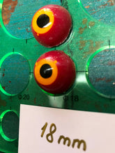 Load image into Gallery viewer, Fantasy Dolls eyes 18 mm