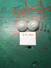 Load image into Gallery viewer, Fantasy Ghost Dolls eyes 22 mm