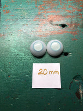 Load image into Gallery viewer, Fantasy Ghost Dolls eyes 20 mm
