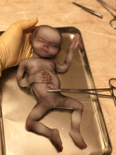 Load image into Gallery viewer, AVAILABLE Full body silicone alien baby (Hope in super soft blend)