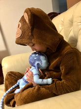 Load image into Gallery viewer, Custom full body silicone avatar inspired baby LILA in soft blend BALD