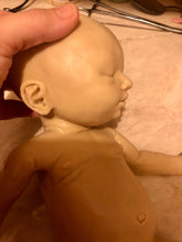 Load image into Gallery viewer, Blank full body silicone baby girl (Rain sculpt) 14” in super super soft blend