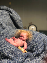 Load image into Gallery viewer, AVAILABLE Prototype full body silicone mini kit Vikki 8” in soft blend #1 with 3D skin effect