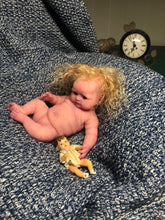 Load image into Gallery viewer, AVAILABLE Prototype full body silicone mini kit Vikki 8” in soft blend #1 with 3D skin effect