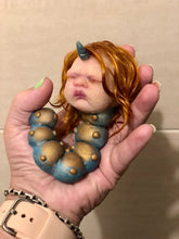 Load image into Gallery viewer, Sparkle Silicone Unipillar (Rooted)