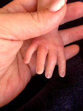 Load image into Gallery viewer, AVAILABLE Vinyl reborn Birdie (sculpted by Laura Lee Eagles, brought to life by Nadine Dolotova)