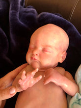 Load image into Gallery viewer, AVAILABLE Vinyl reborn Birdie (sculpted by Laura Lee Eagles, brought to life by Nadine Dolotova)