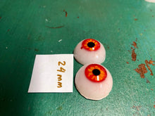 Load image into Gallery viewer, Fantasy Dolls eyes 24mm