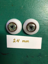 Load image into Gallery viewer, Fantasy Dolls eyes 24mm