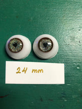 Load image into Gallery viewer, Fantasy Dolls eyes 24mm