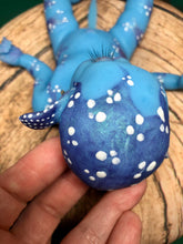 Load image into Gallery viewer, Custom Full body silicone avatar Na'vi fantasy baby girl 9.4" awake