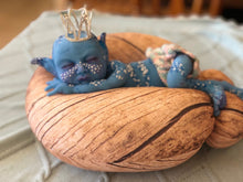 Load image into Gallery viewer, Full body silicone TWINS (you choose the gender)