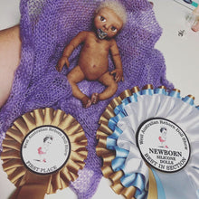 Load image into Gallery viewer, Award winning Full body silicone mini baby girl Toni awake 6.5"