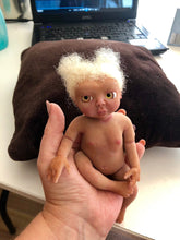 Load image into Gallery viewer, Award winning Full body silicone mini baby girl Toni awake 6.5"