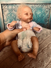 Load image into Gallery viewer, Reborn baby Bee Jee by Marita Winters