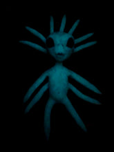 Load image into Gallery viewer, Full body silicone alien squid baby Nova