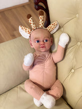 Load image into Gallery viewer, AVAILABLE AWAKE silicone cuddle baby Artyom in super soft blend with 3D skin effect