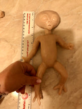 Load image into Gallery viewer, Full body silicone mini baby Alien in super soft blend with 3D skin effect 11” blank (unpainted)
