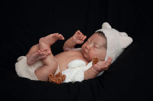 Load image into Gallery viewer, BLANK vinyl kit Kaito by Irina Kodrashova (includes: vinyl head, full limbs &amp; fabric body, COA &amp; SHIPPING)
