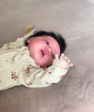 Load image into Gallery viewer, Custom Prototype silicone cuddle baby MAYVEN in super soft blend (Copy)

