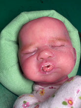 Load image into Gallery viewer, AVAILABLE silicone cuddle baby Wendy in super soft blend
