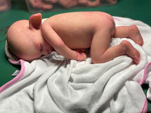Load image into Gallery viewer, AVAILABLE full body silicone baby fairy LILA in soft blend BALD
